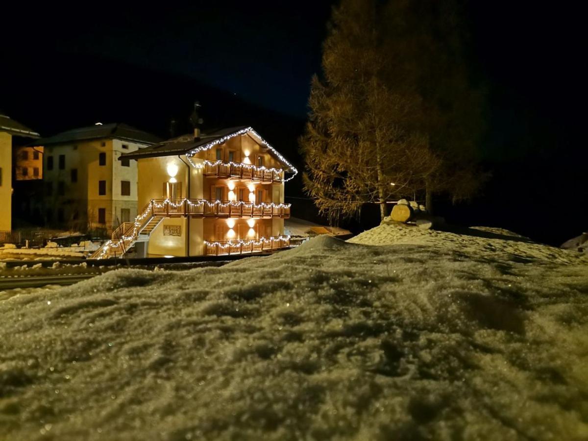Готель Ai Larici Perarolo di Cadore Екстер'єр фото