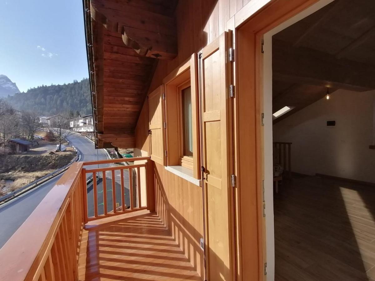 Готель Ai Larici Perarolo di Cadore Екстер'єр фото